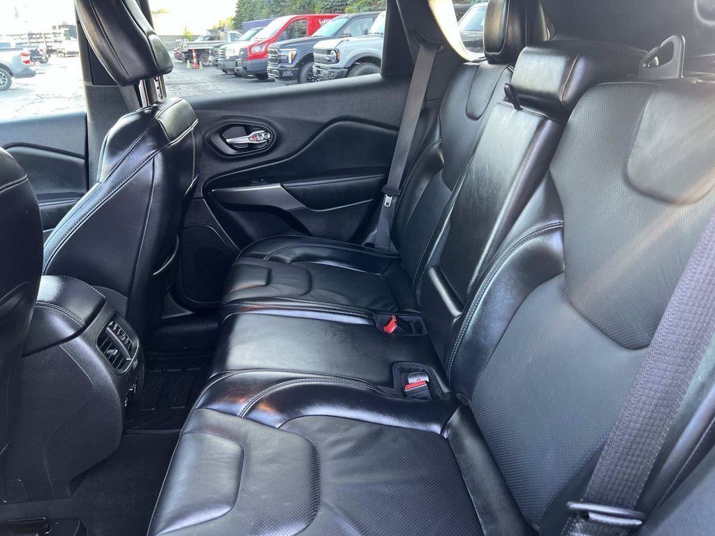 2021 Jeep Cherokee Latitude Lux