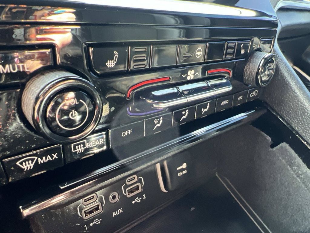 2022 Jeep Grand Cherokee L Altitude