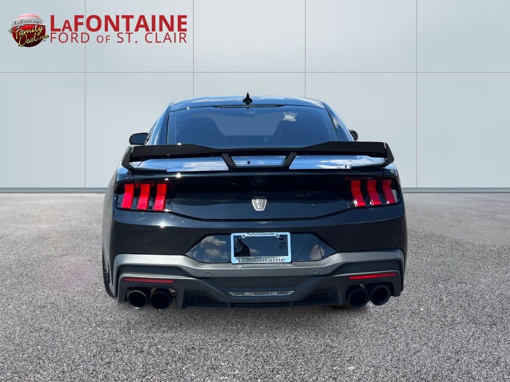2024 Ford Mustang Dark Horse
