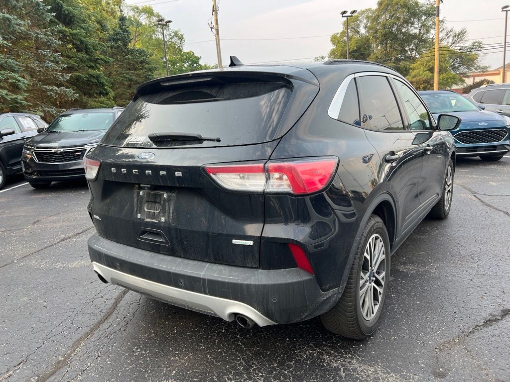2020 Ford Escape SEL