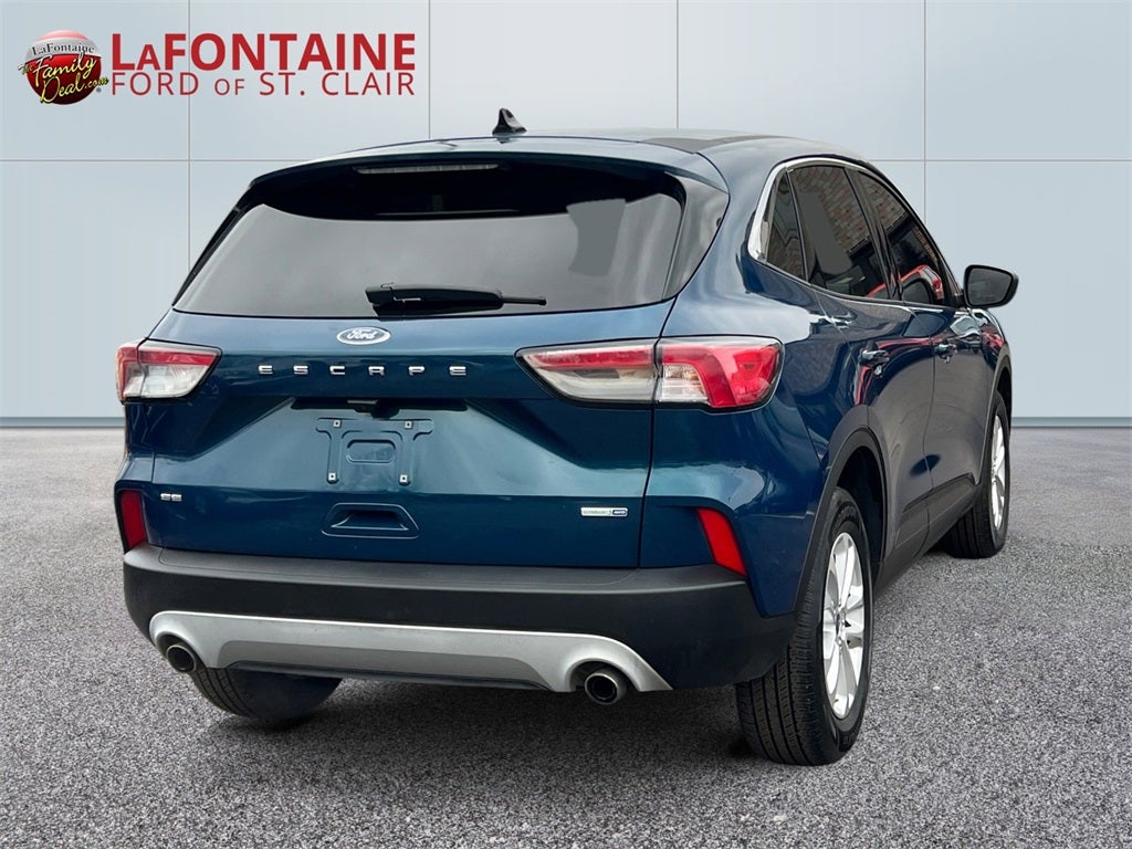 2020 Ford Escape SE