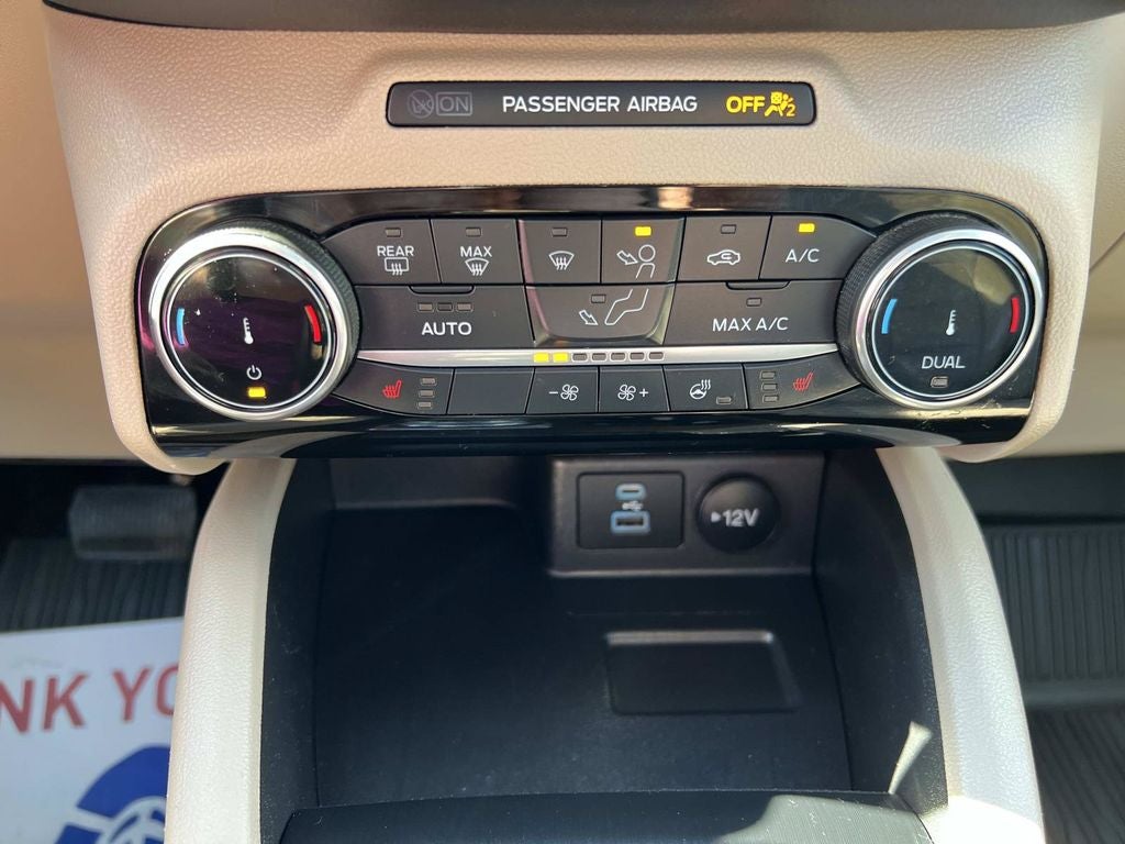 2022 Ford Escape SEL