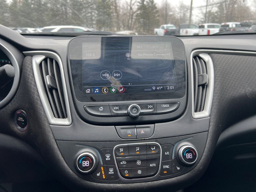 2022 Chevrolet Malibu LT