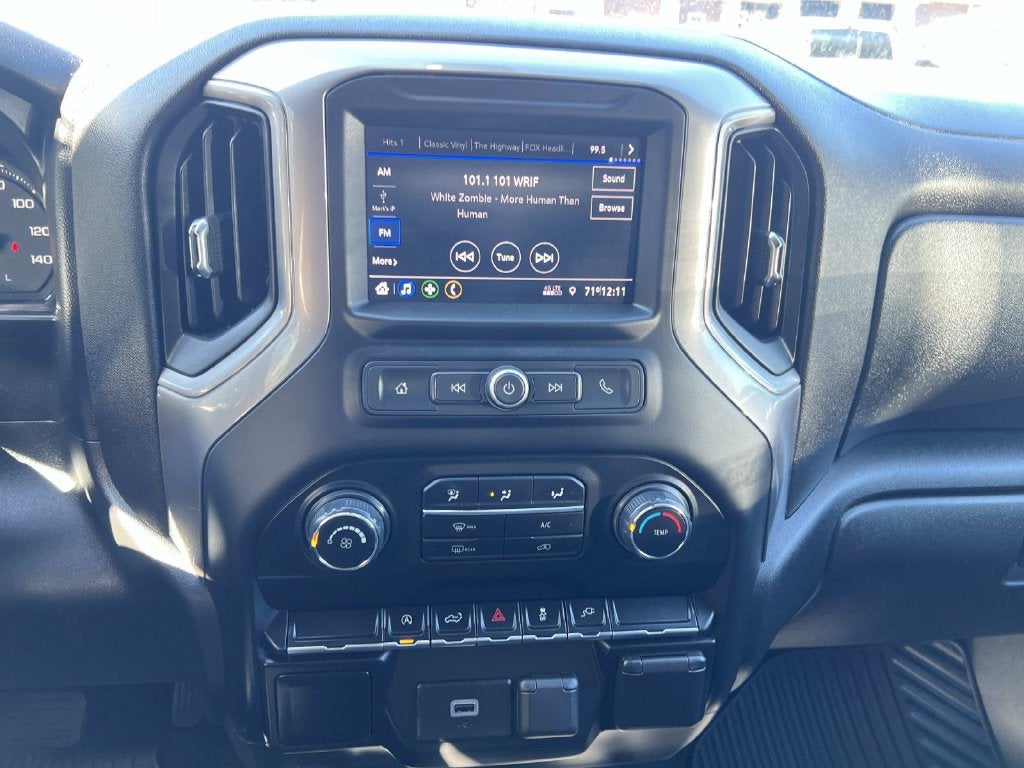 2020 Chevrolet Silverado 1500 Custom