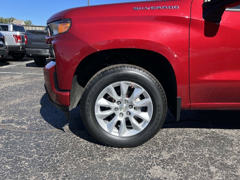 2020 Chevrolet Silverado 1500 Custom