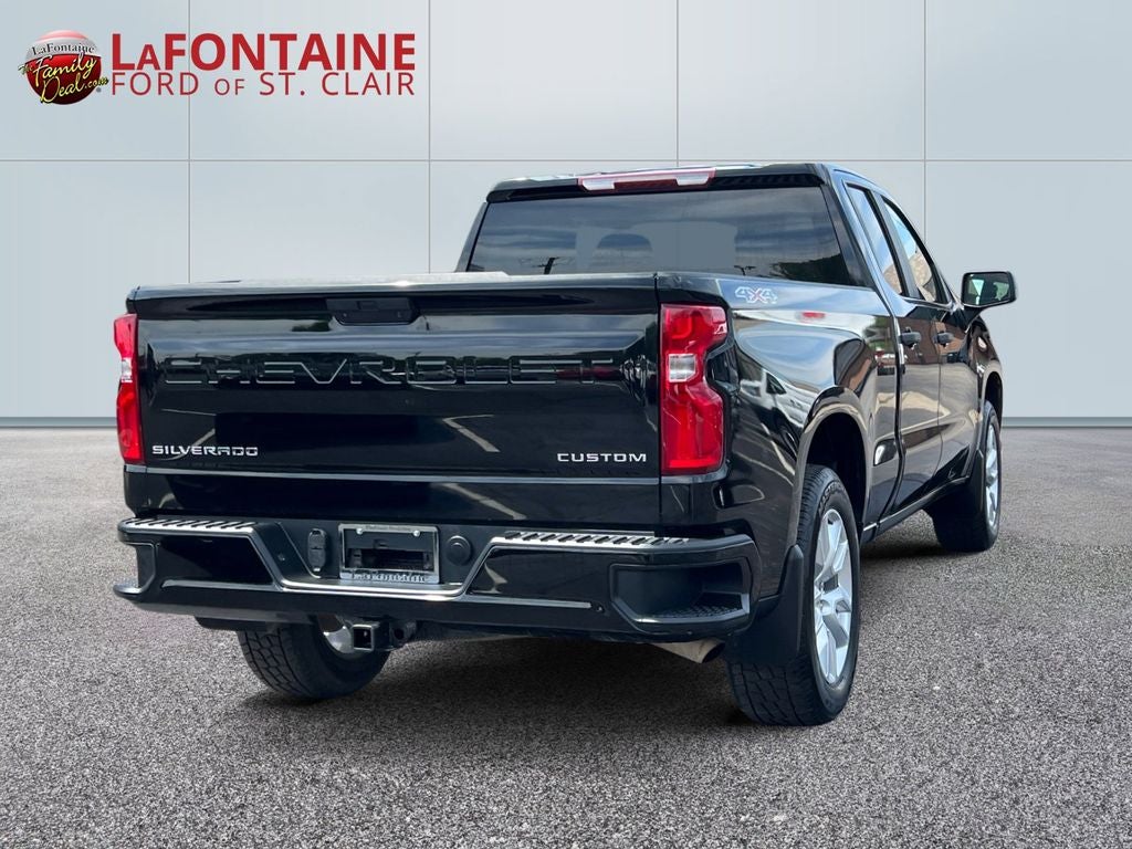 2021 Chevrolet Silverado 1500 Custom