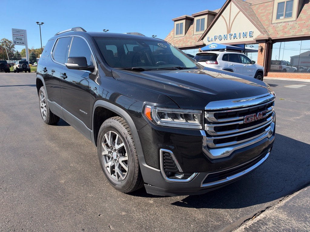 2023 GMC Acadia SLT