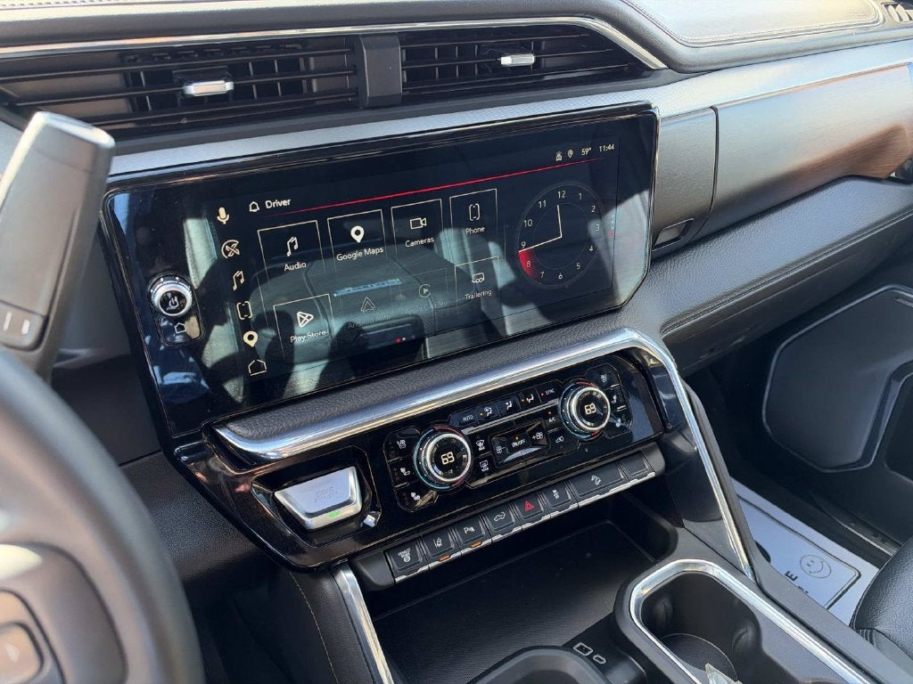 2025 GMC Sierra 2500HD Denali