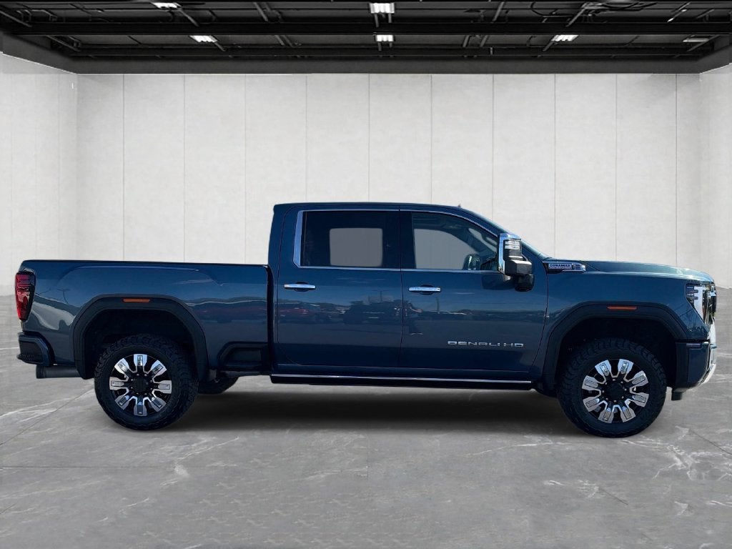 2025 GMC Sierra 2500HD Denali