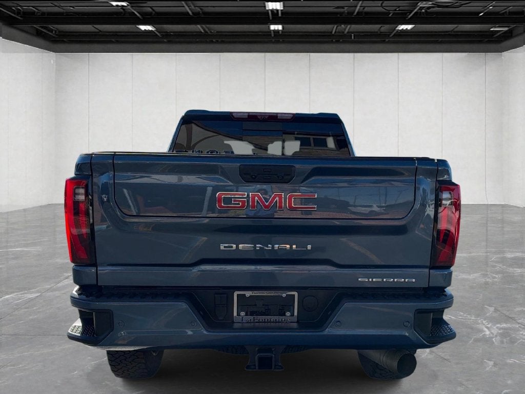 2025 GMC Sierra 2500HD Denali