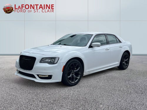 2022 Chrysler 300 Touring