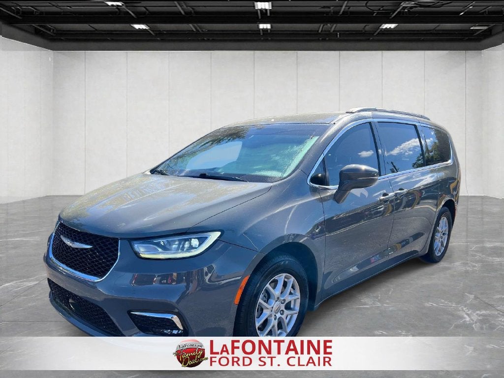 2022 Chrysler Pacifica Touring L