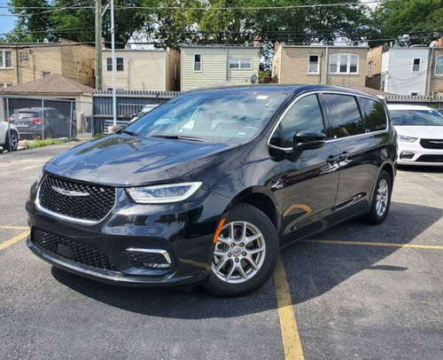 2025 Chrysler Pacifica Select