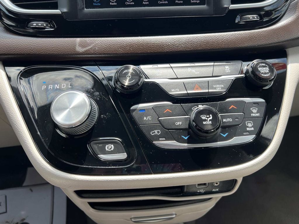 2019 Chrysler Pacifica Touring L