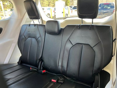 2019 Chrysler Pacifica Touring L Plus