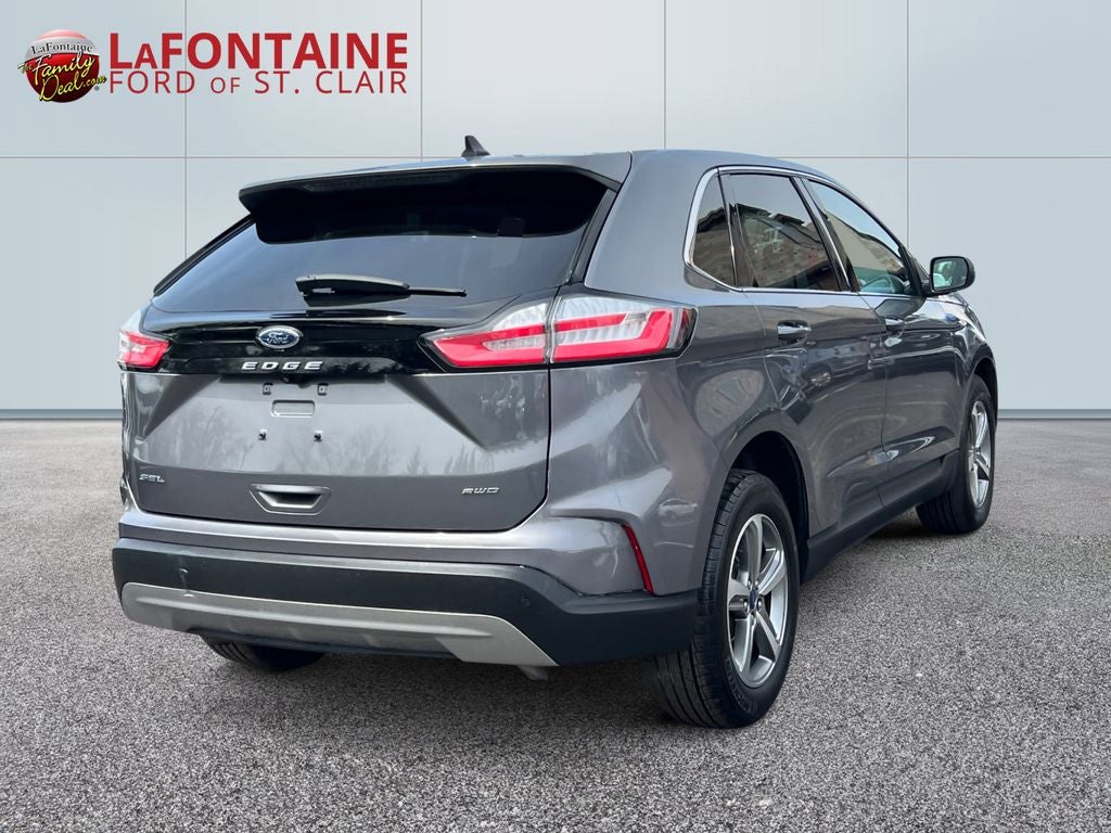 2022 Ford Edge SEL