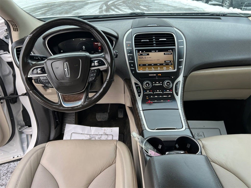 2019 Lincoln Nautilus Select