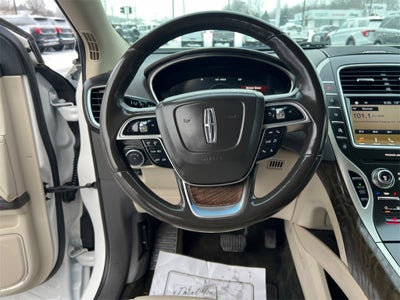 2019 Lincoln Nautilus Select