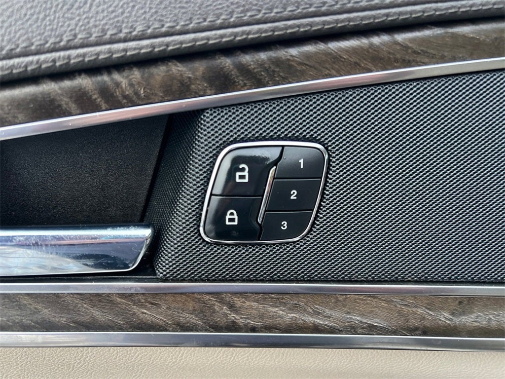 2019 Lincoln Nautilus Select