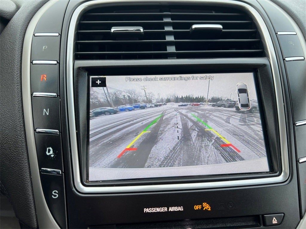 2019 Lincoln Nautilus Select