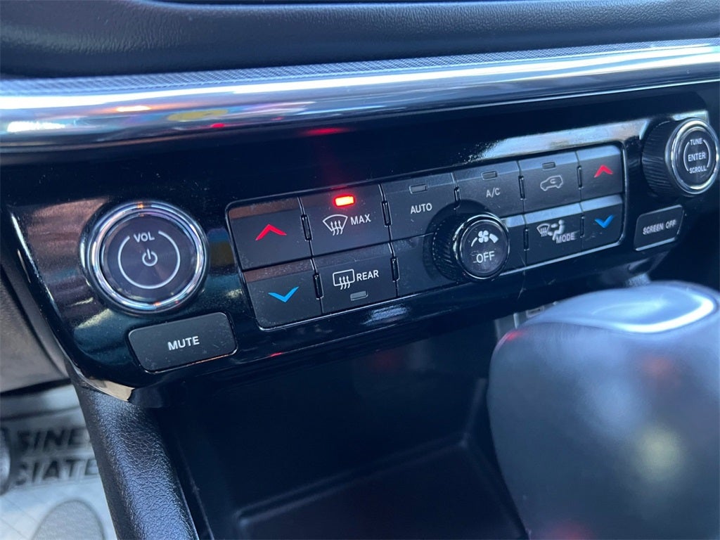 2023 Jeep Compass (Red) Edition