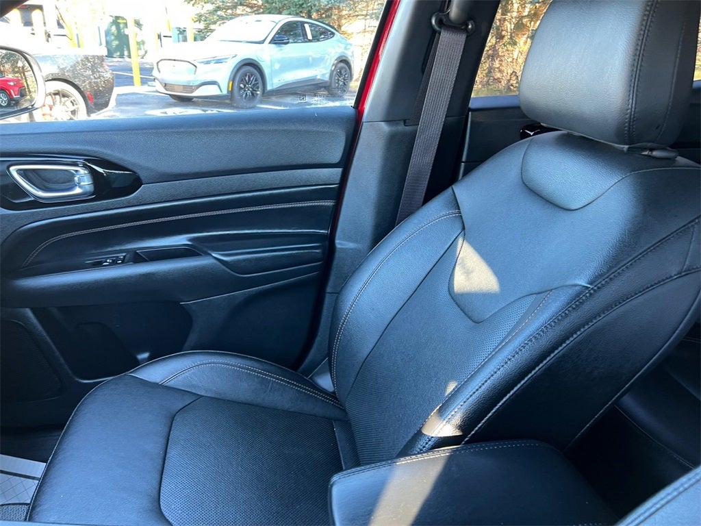 2023 Jeep Compass (Red) Edition