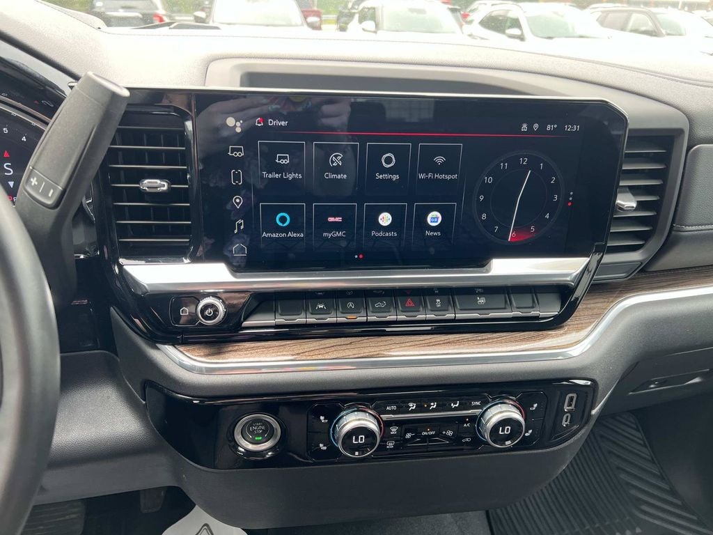 2024 GMC Sierra 1500 Elevation