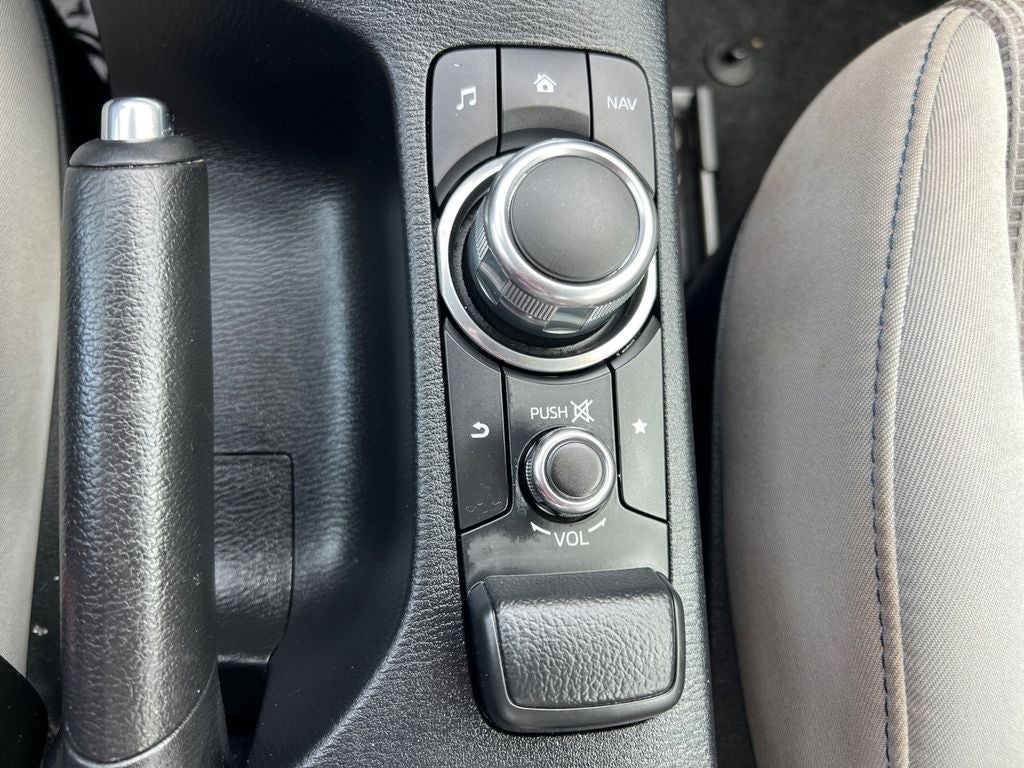 2019 Toyota Yaris LE
