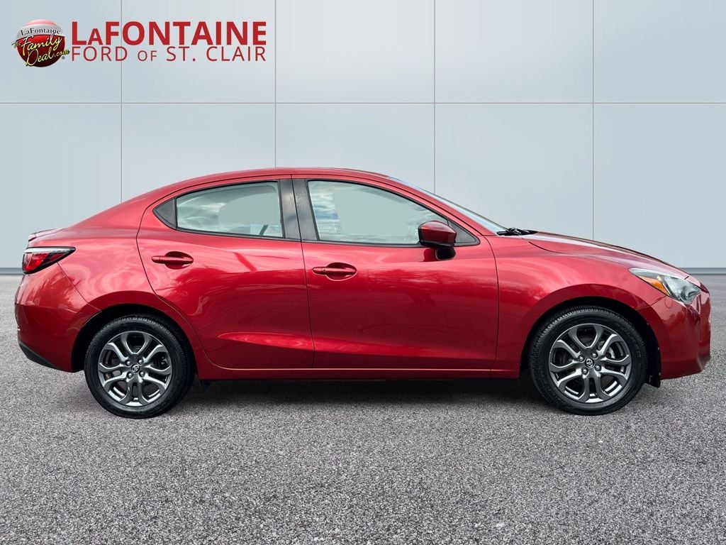 2019 Toyota Yaris LE