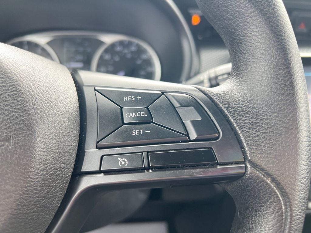 2023 Nissan Kicks S