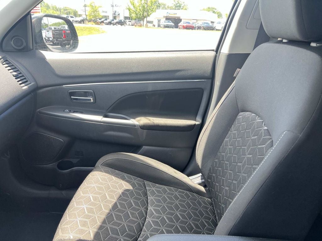 2022 Mitsubishi Outlander Sport 2.0 ES