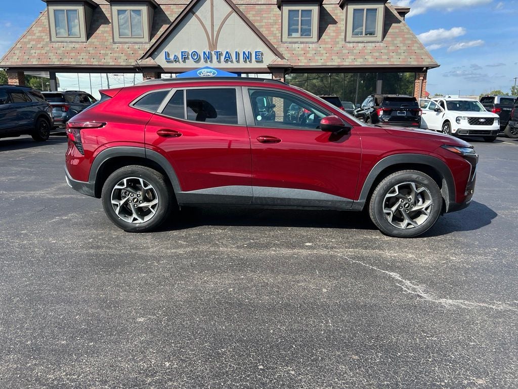 2025 Chevrolet Trax LT