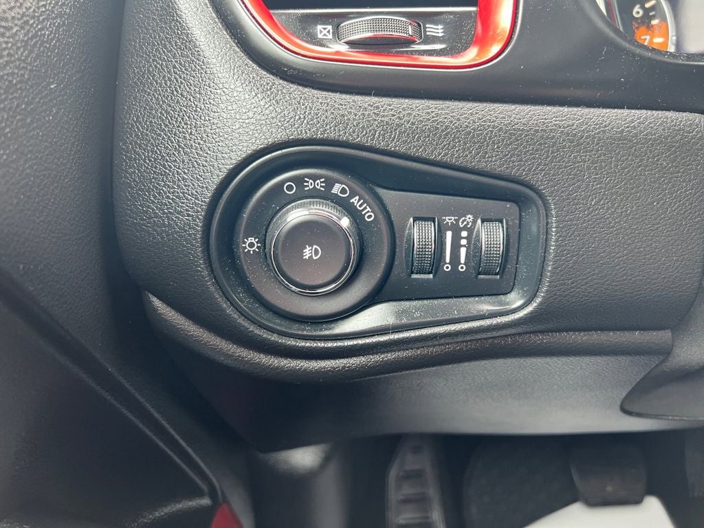2016 Jeep Renegade Trailhawk