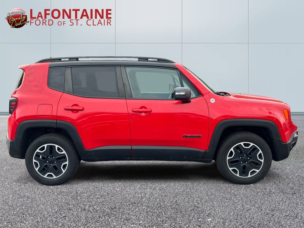 2016 Jeep Renegade Trailhawk