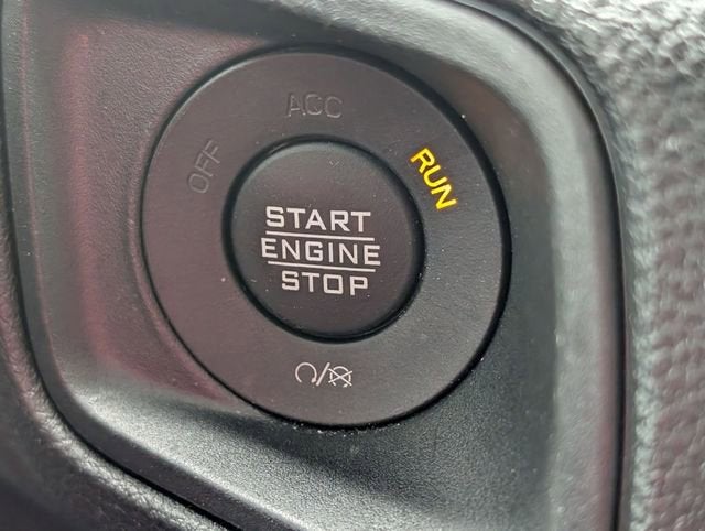 2025 Jeep Wrangler 4-Door Summit 4x4