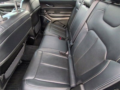 2022 Jeep Grand Cherokee L Overland 4x4