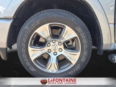 2022 RAM 1500 Laramie Crew Cab 4x2 5'7" Box
