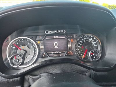 2020 RAM 1500 Big Horn Crew Cab 4x4 5'7" Box