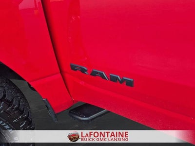2020 RAM 1500 Big Horn Crew Cab 4x4 5'7" Box