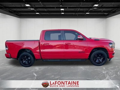 2020 RAM 1500 Big Horn Crew Cab 4x4 5'7" Box