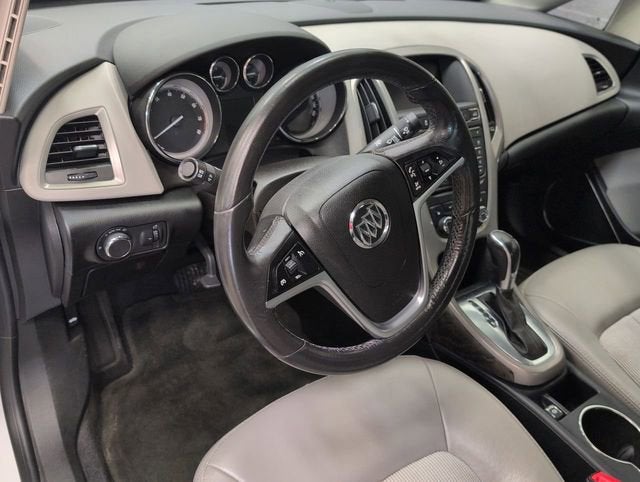 2017 Buick Verano Convenience 1