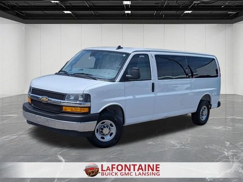 2025 Chevrolet Express Passenger 1LT