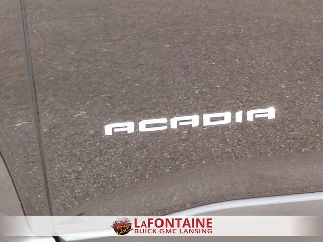 2023 GMC Acadia SLT