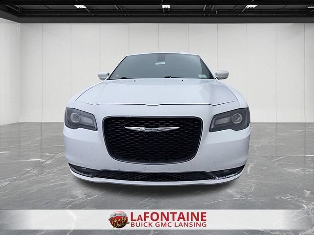 2016 Chrysler 300 300S