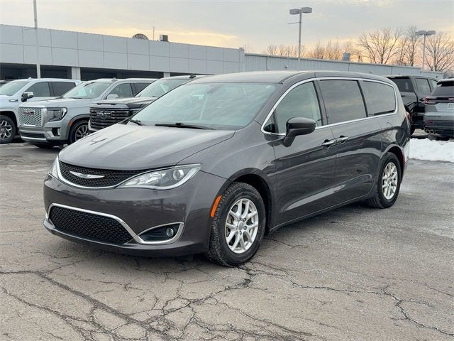 2020 Chrysler Pacifica Touring