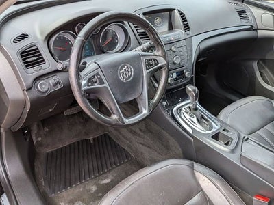 2013 Buick Regal Premium 1