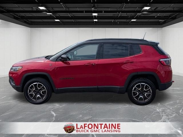 2025 Jeep Compass Trailhawk 4x4