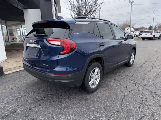 2023 GMC Terrain SLE