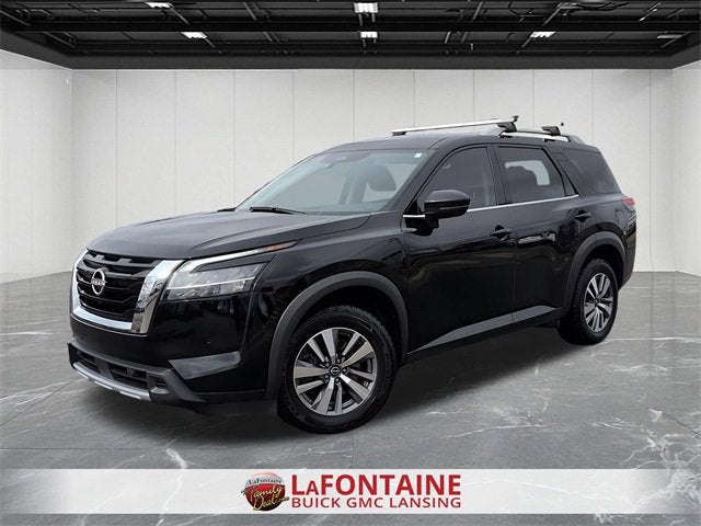 2023 Nissan Pathfinder SL 4WD
