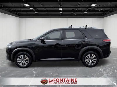 2023 Nissan Pathfinder SL 4WD